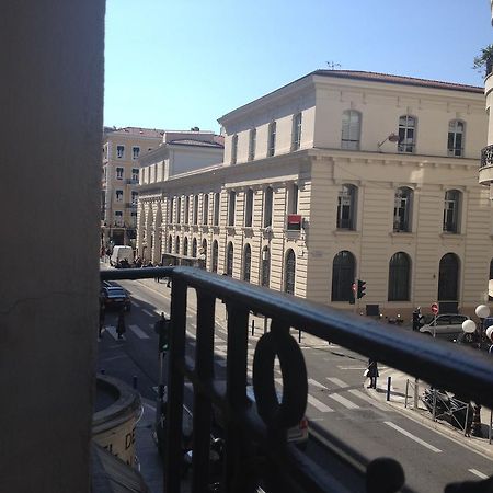 ניס Hotel De Verdun מראה חיצוני תמונה