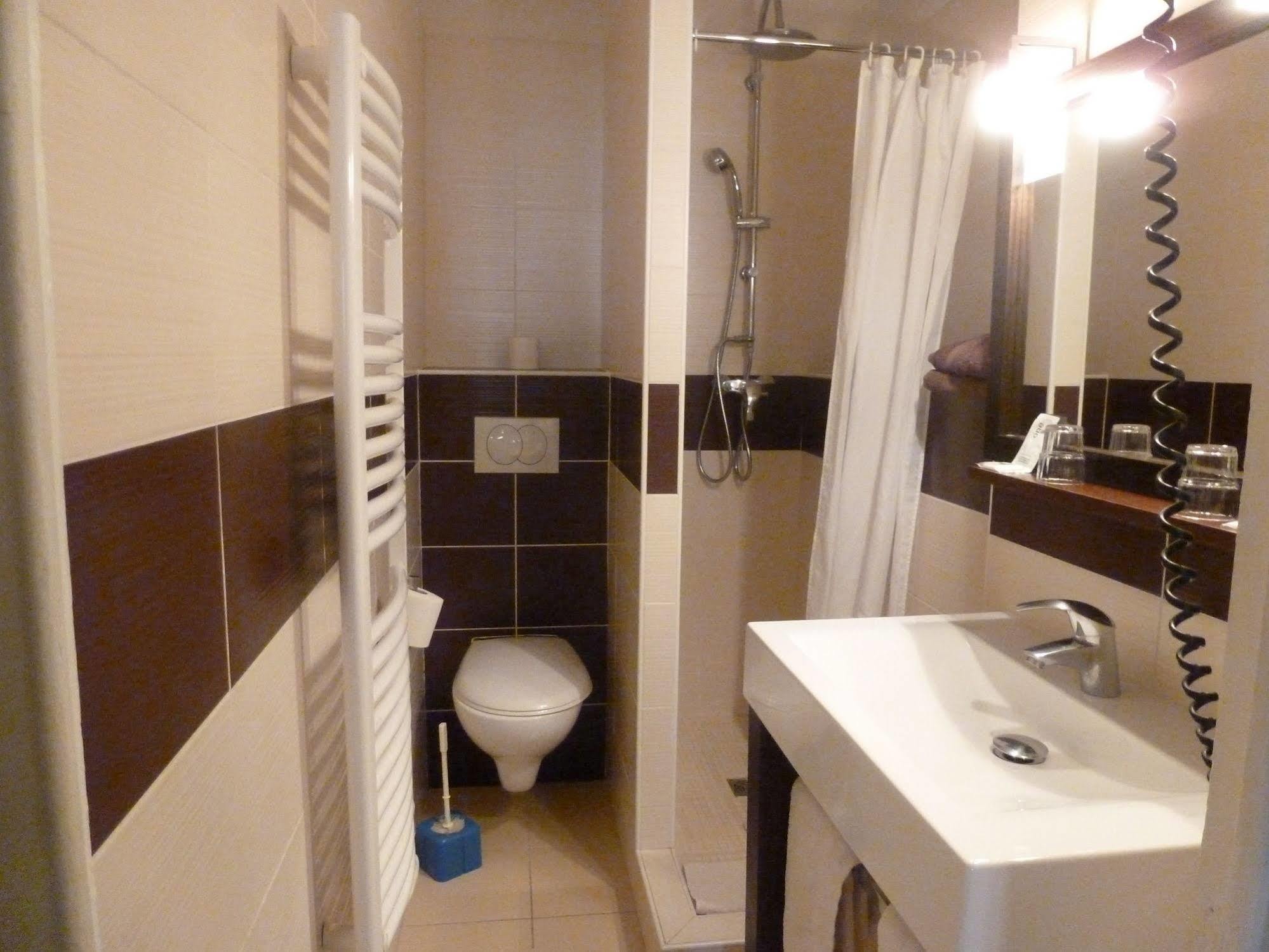 ניס Hotel De Verdun מראה חיצוני תמונה