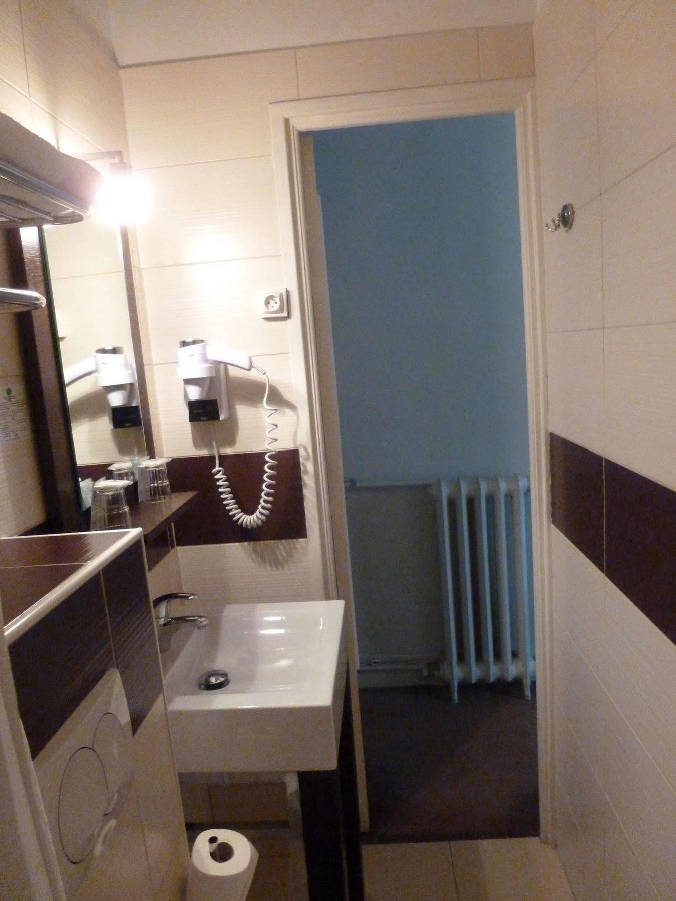ניס Hotel De Verdun מראה חיצוני תמונה