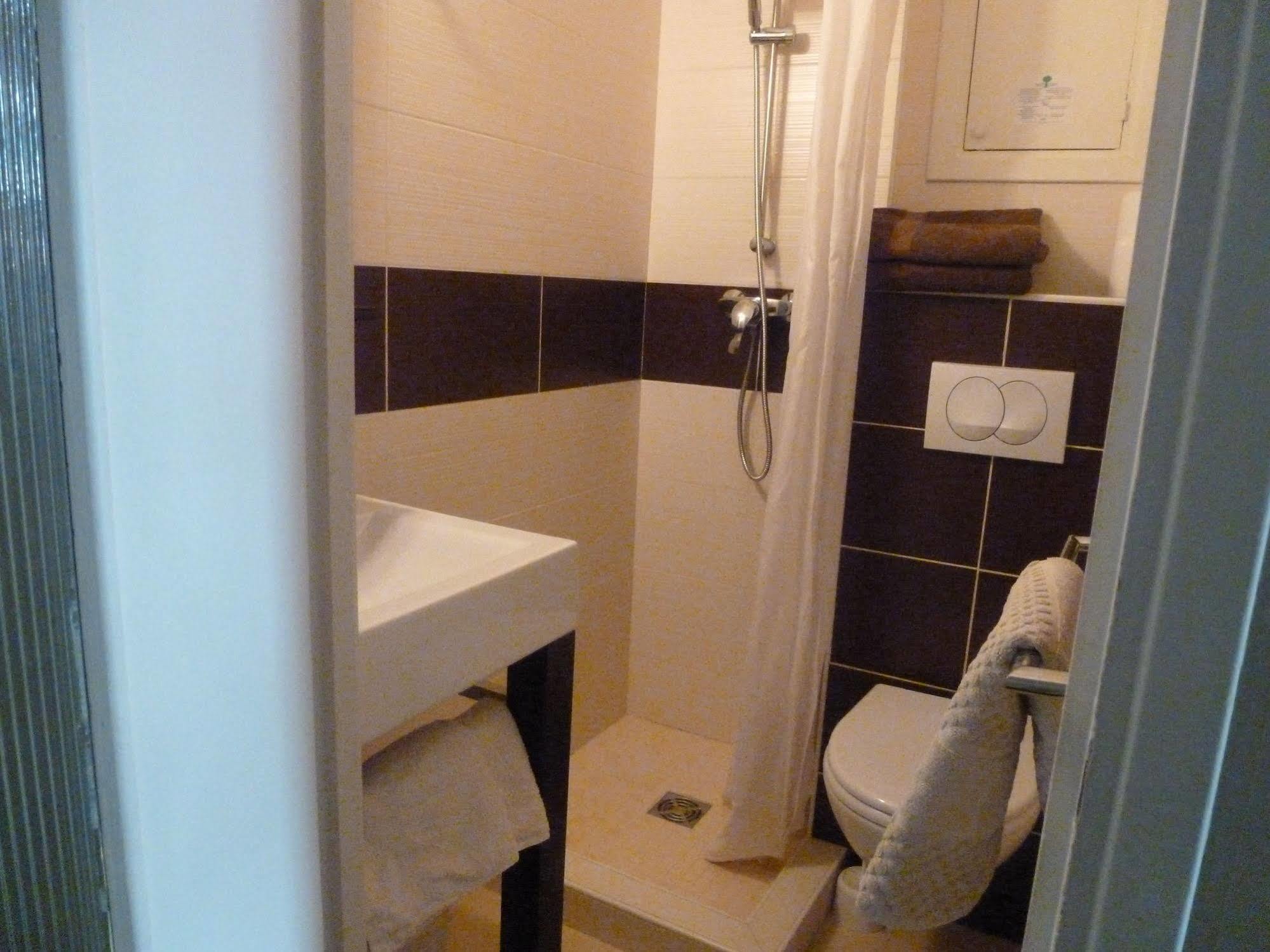 ניס Hotel De Verdun מראה חיצוני תמונה