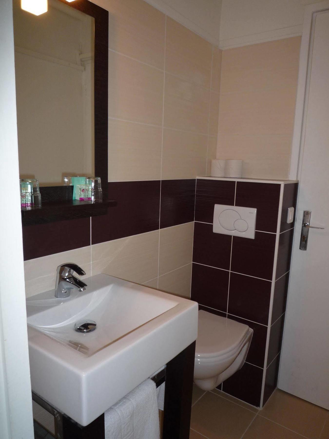 ניס Hotel De Verdun מראה חיצוני תמונה
